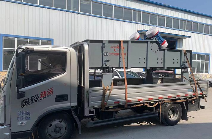 直線篩的電機(jī)安裝位置有幾種？有什么區(qū)別